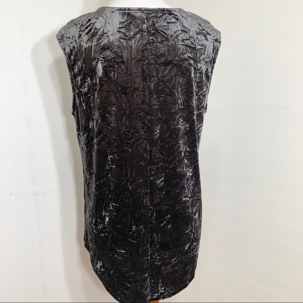 SOLD-Rock & Republic Crushed Velvet Sleeveless Top - Picture 2 of 8